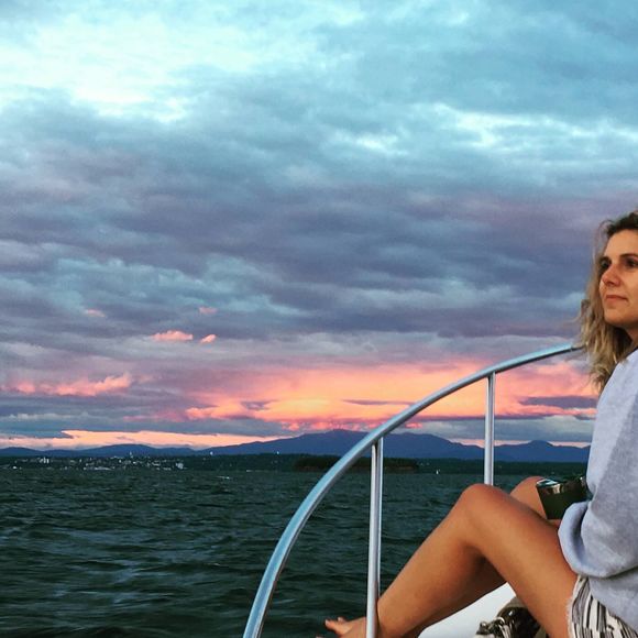 Meet your Posher, Stephanie - Picture 1 of 1